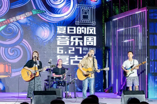 宝安日报：宝企LED显示屏闪耀浙江文旅消费季！leyu乐鱼助力打造沉浸式旅游消费氛围